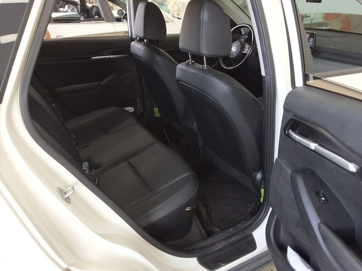 KIA SELTOS 1.6 DIESEL 2WD TRENDY 2020 - zdjęcie 13