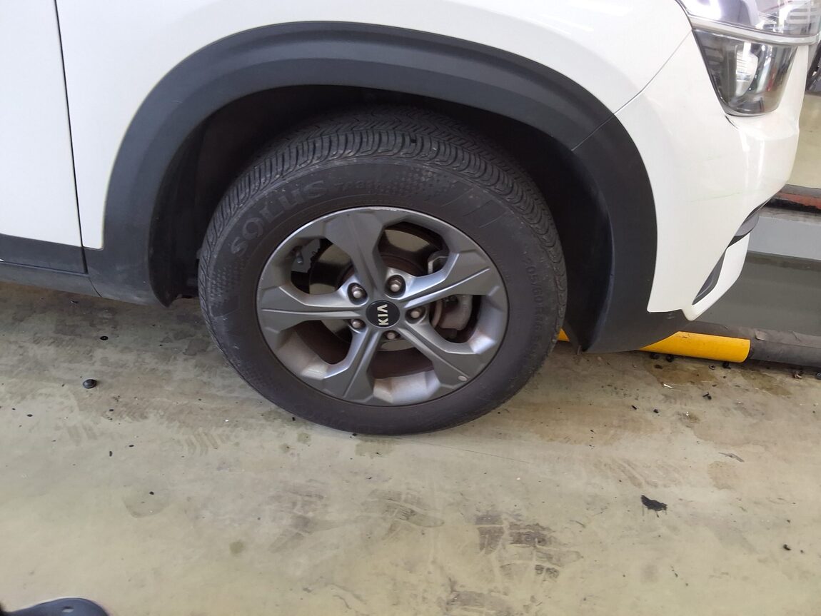 KIA SELTOS 1.6 DIESEL 2WD TRENDY 2020 - zdjęcie 22