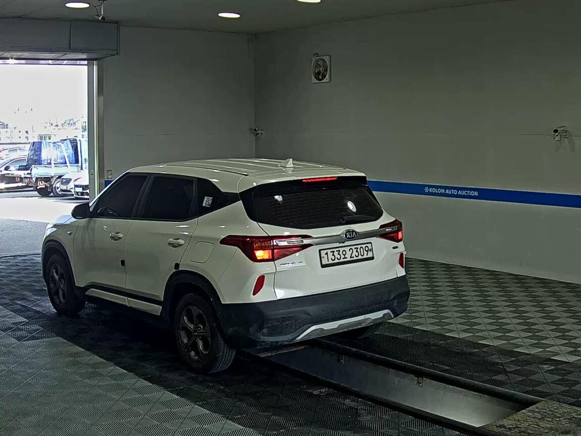 KIA SELTOS 1.6 DIESEL 2WD TRENDY 2020 - zdjęcie 6