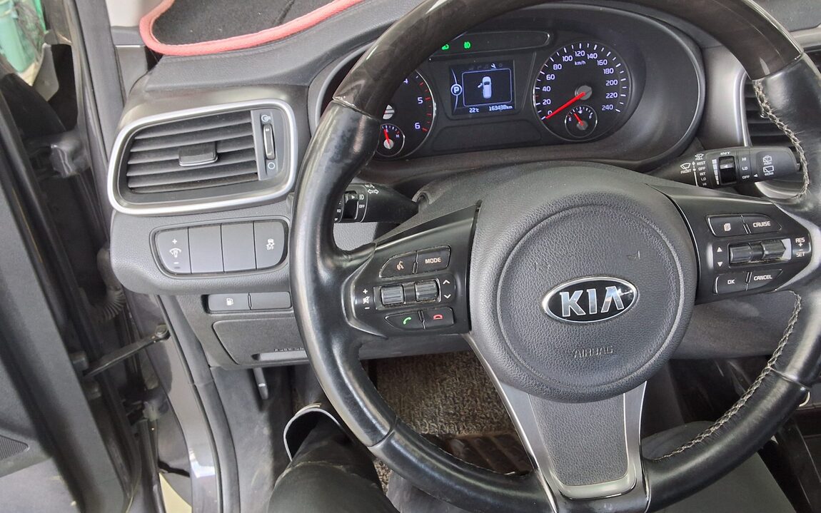 KIA ALL NEW SORENTO R2.0 2WD PRESTIGE 2015 - zdjęcie 17