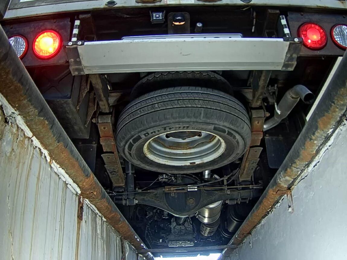 KIA BONGO III CARGO BUILT-IN BOX TRUCK 1 TON KING CAB 2019 - zdjęcie 8