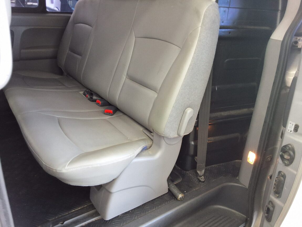 HYUNDAI GRAND STAREX 5-SEATER DIESEL VAN SMART 2016 - zdjęcie 12