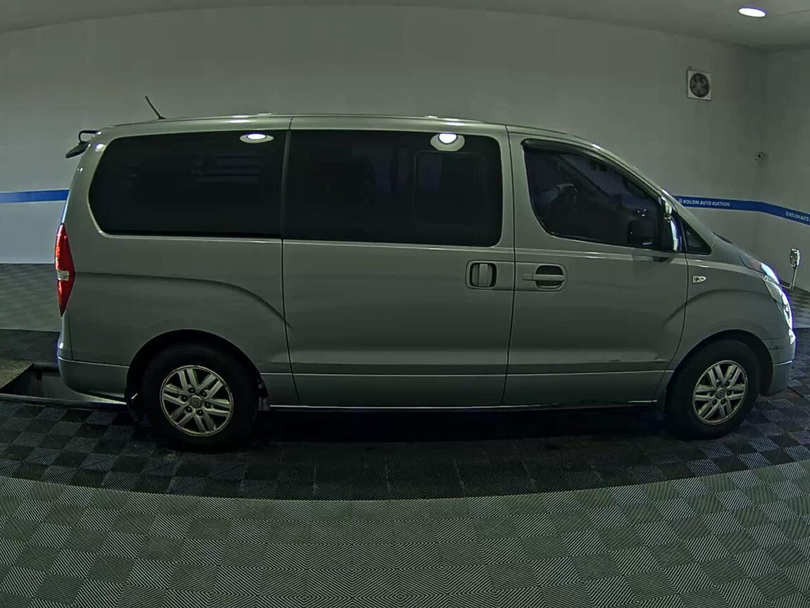 HYUNDAI GRAND STAREX 5-SEATER DIESEL VAN SMART 2016 - zdjęcie 4