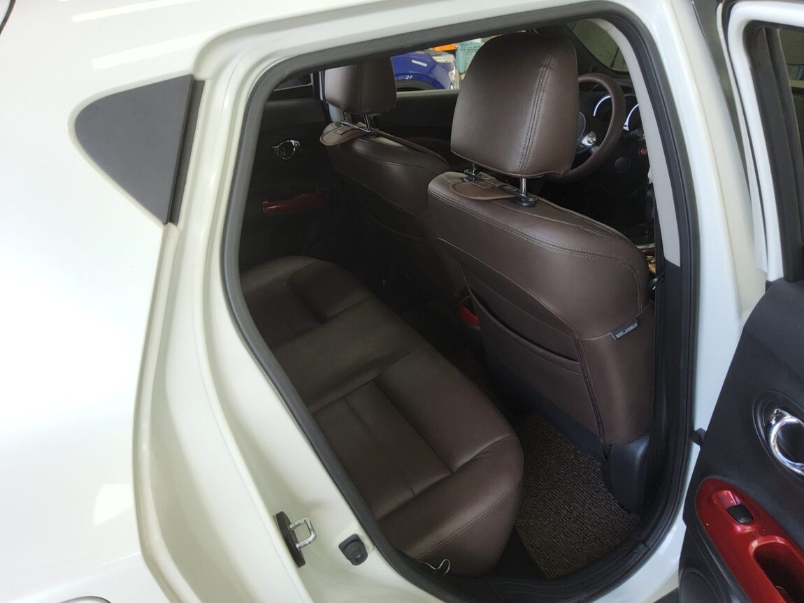 NISSAN JUKE 1.6 SV 2014 - zdjęcie 13