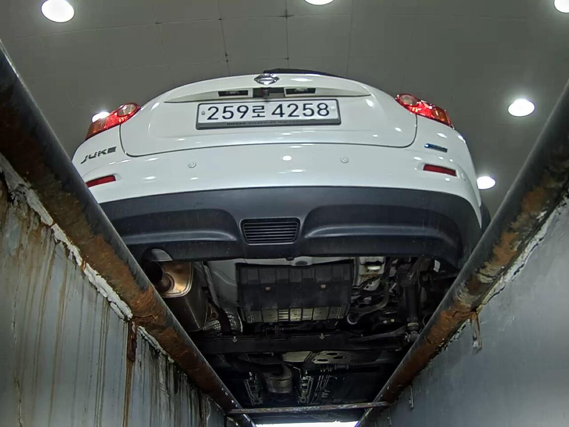 NISSAN JUKE 1.6 SV 2014 - zdjęcie 8