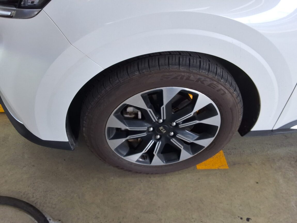 KIA NEW CARNIVAL (KA4) 9-SEATER DIESEL SIGNATURE 2021 - zdjęcie 19