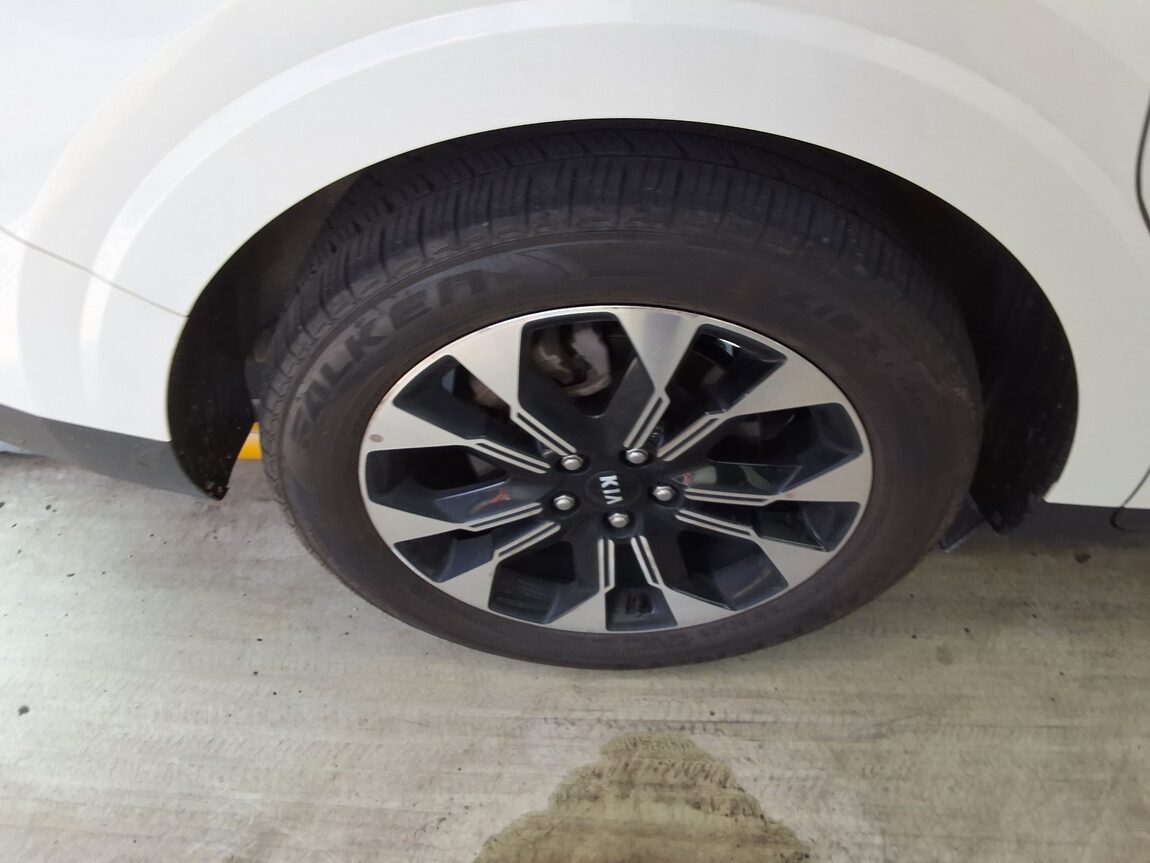 KIA NEW CARNIVAL (KA4) 9-SEATER DIESEL SIGNATURE 2021 - zdjęcie 22