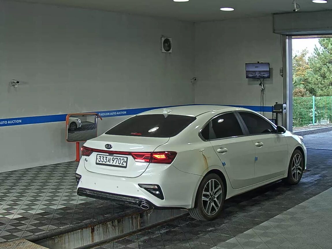 KIA ALL NEW K3 1.6 GASOLINE LUXURY 2020 - zdjęcie 5