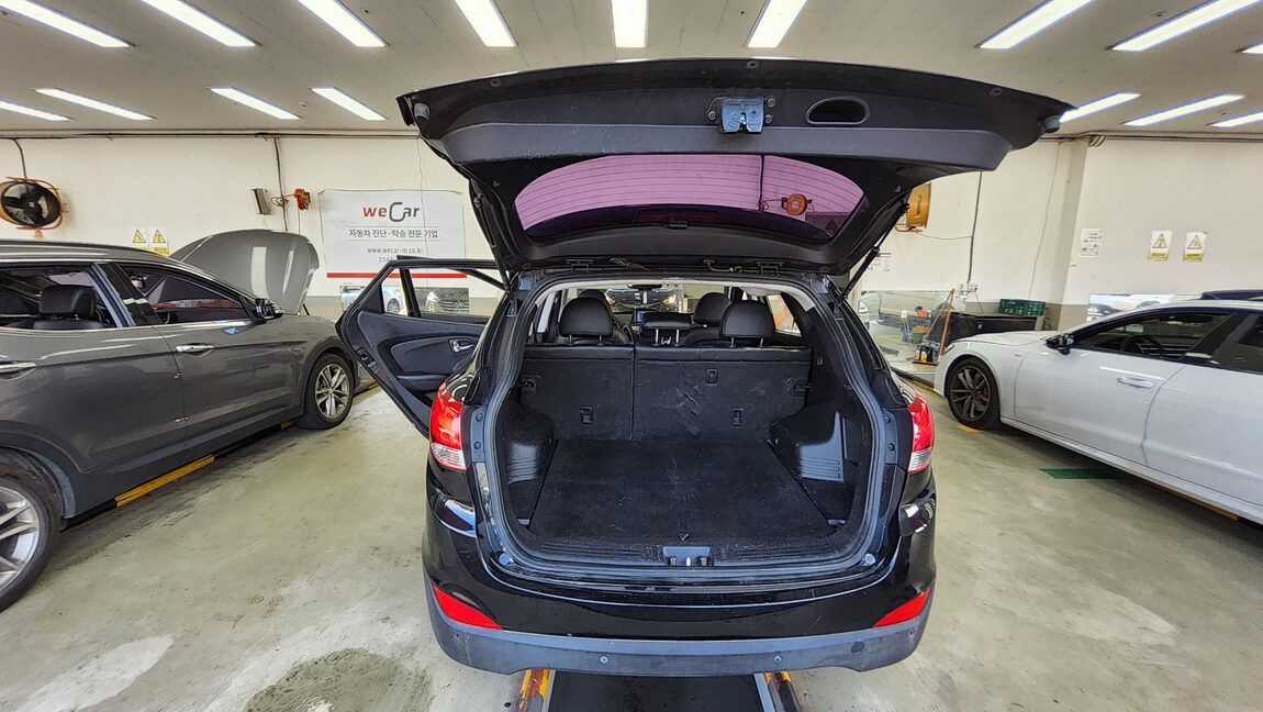 HYUNDAI TUCSON ix DIESEL R20 2WD LX20 LUXURY 2013 - zdjęcie 15