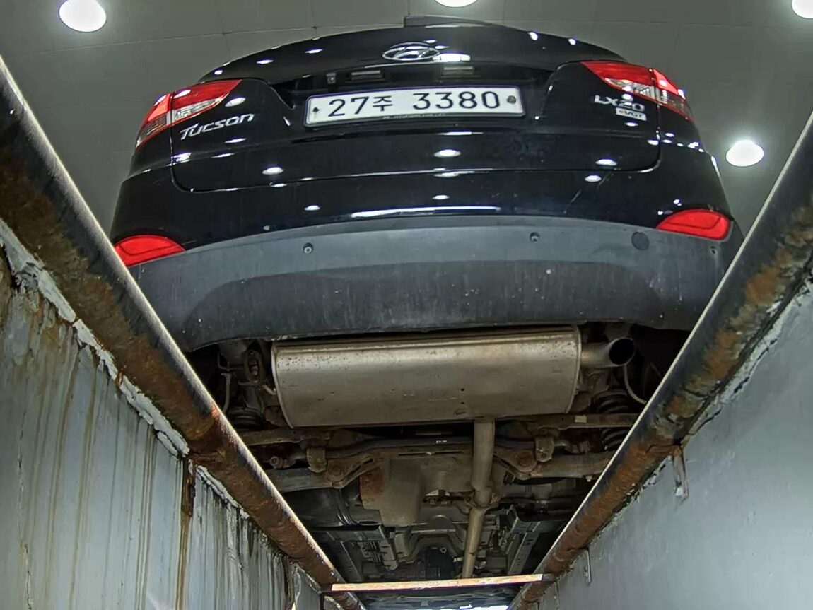 HYUNDAI TUCSON ix DIESEL R20 2WD LX20 LUXURY 2013 - zdjęcie 8