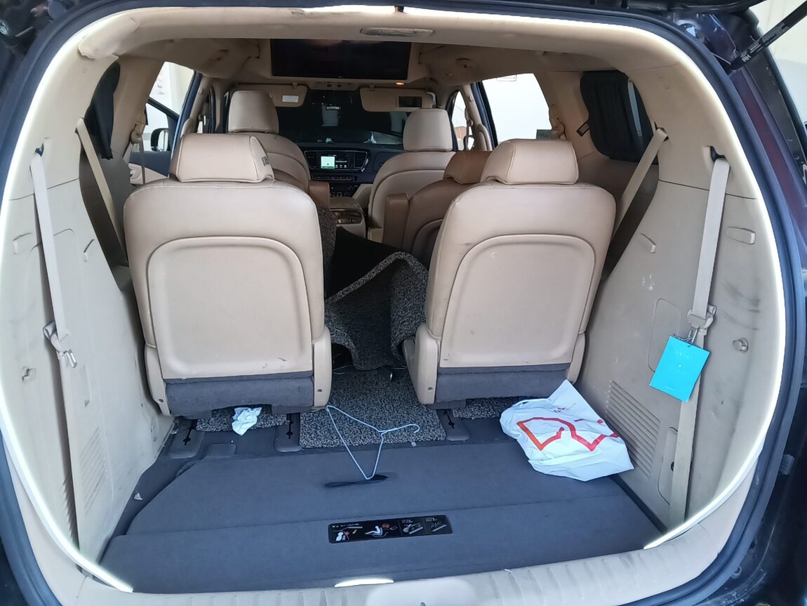 KIA ALL NEW CARNIVAL HI-LIMOUSINE DIESEL 9-SEATER PRESTIGE 2015 - zdjęcie 19