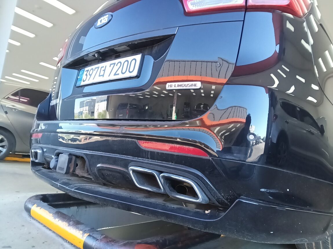 KIA ALL NEW CARNIVAL HI-LIMOUSINE DIESEL 9-SEATER PRESTIGE 2015 - zdjęcie 39