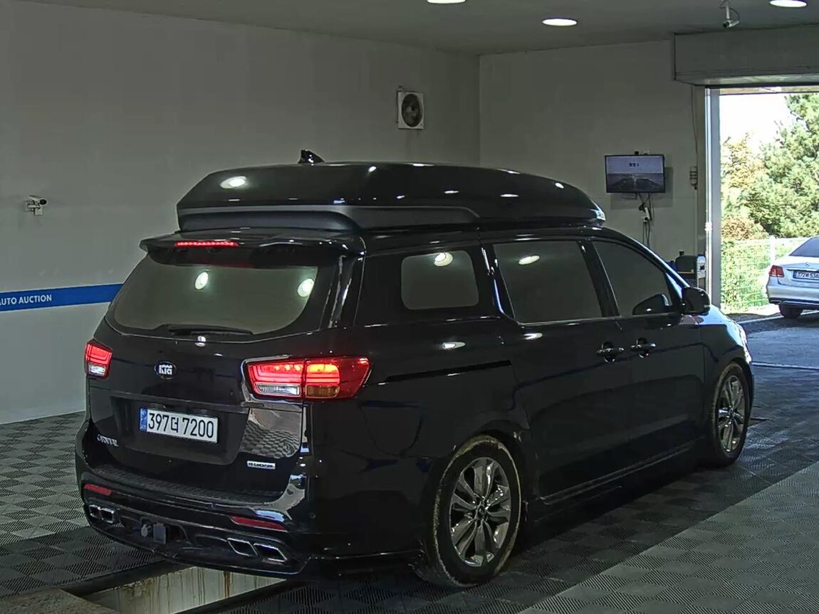 KIA ALL NEW CARNIVAL HI-LIMOUSINE DIESEL 9-SEATER PRESTIGE 2015 - zdjęcie 5