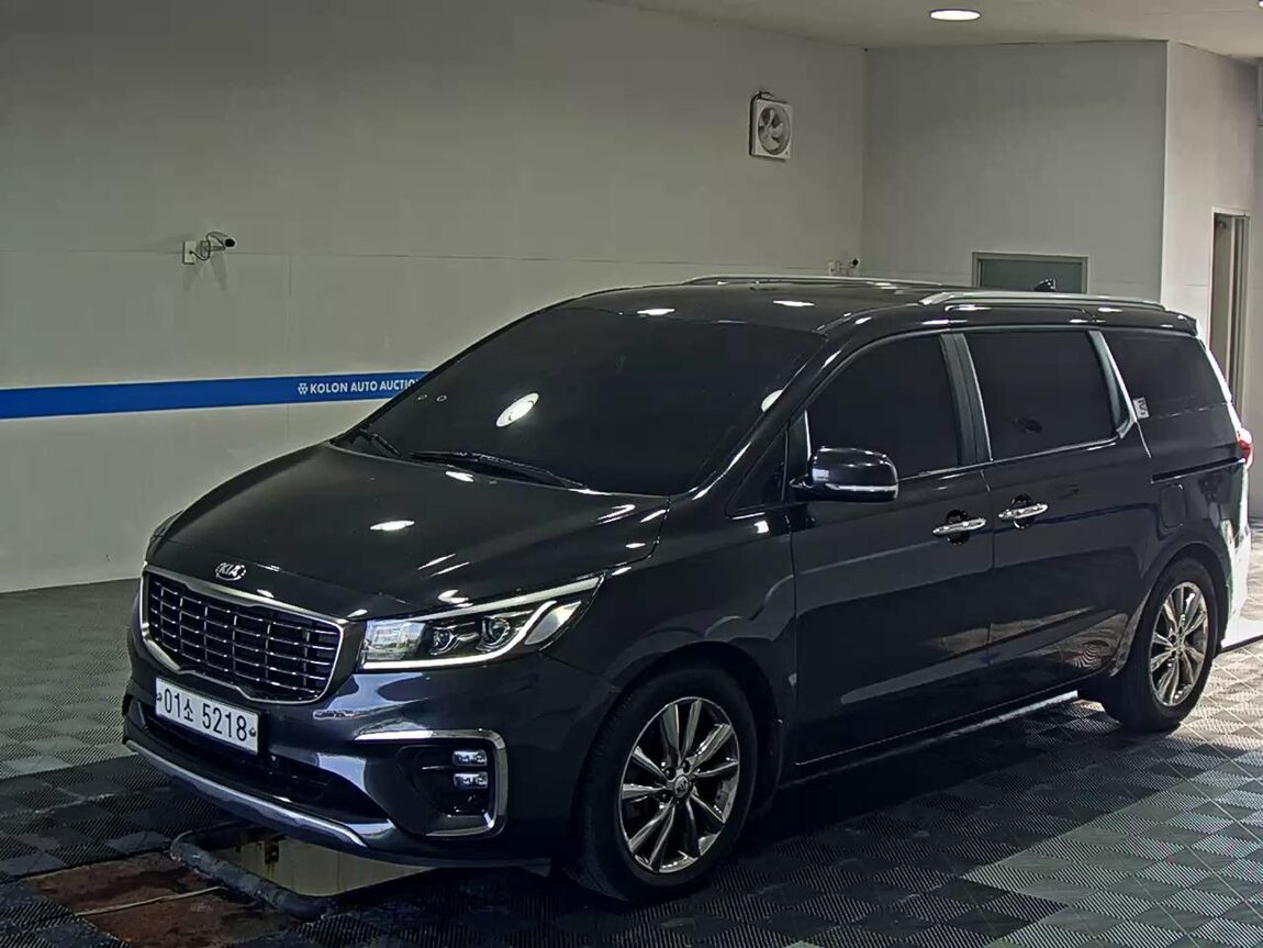KIA THE NEW CARNIVAL 9-SEATER DIESEL LUXURY 2019 - zdjęcie 2