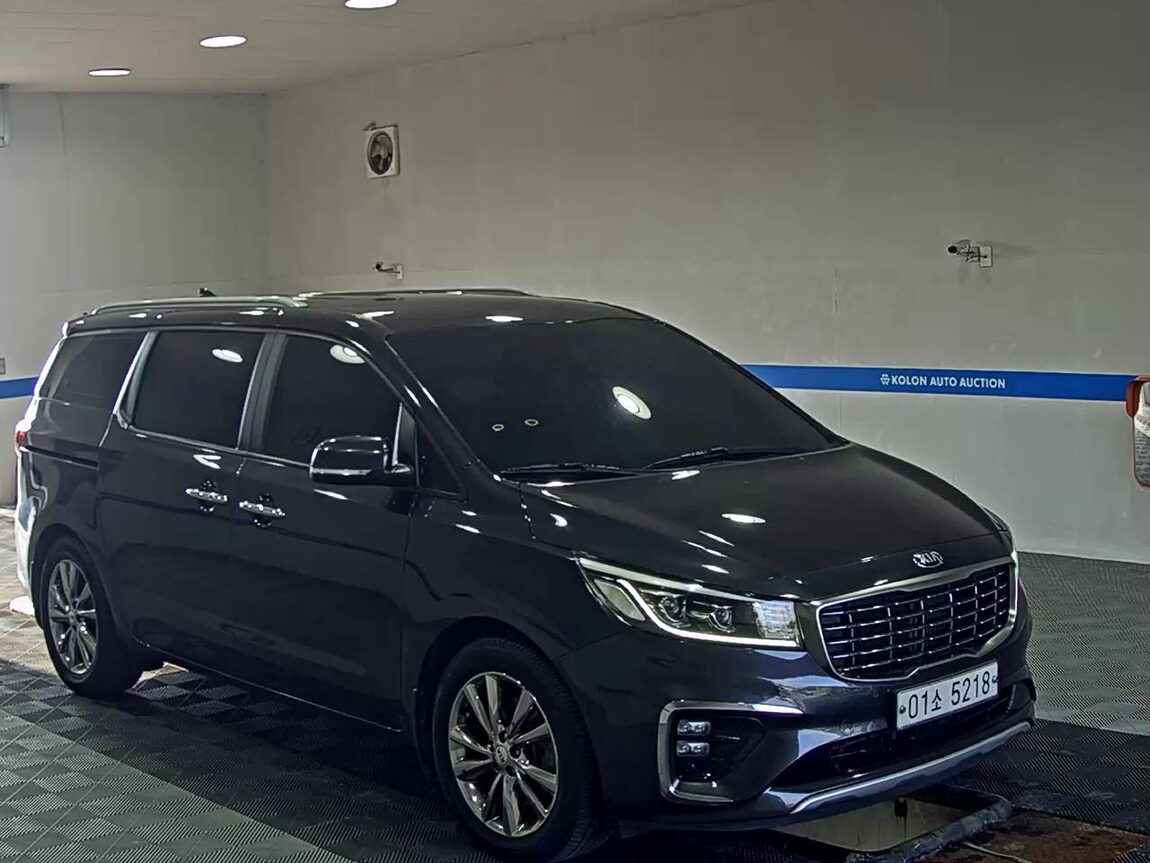 KIA THE NEW CARNIVAL 9-SEATER DIESEL LUXURY 2019 - zdjęcie 3