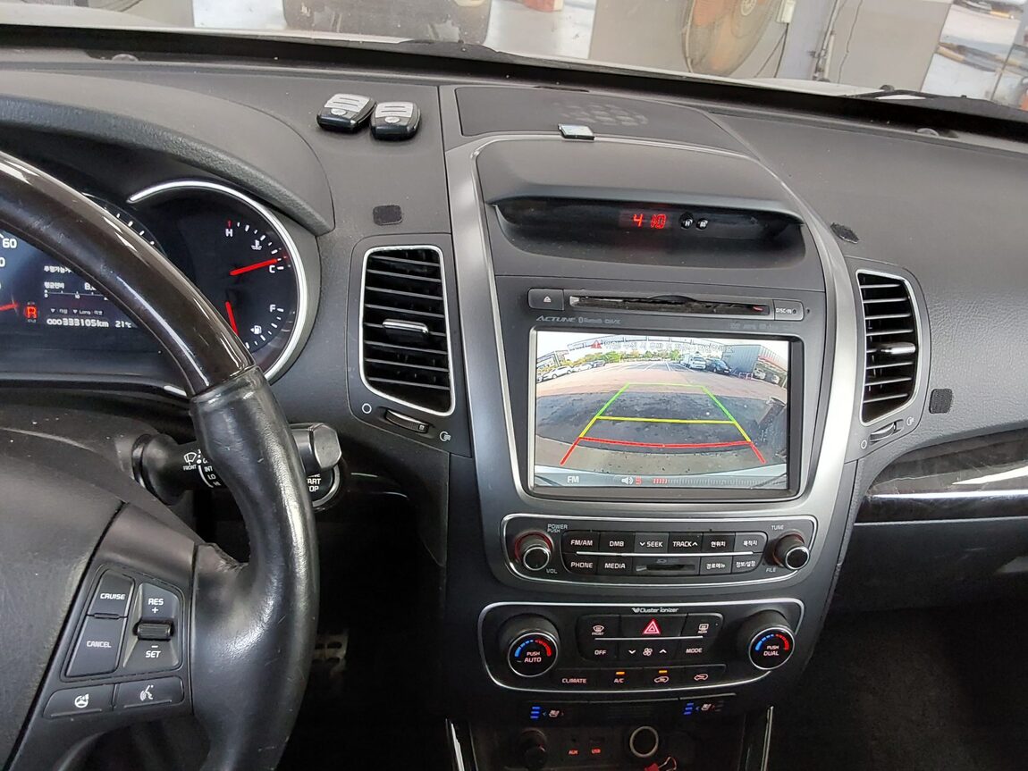 KIA NEW SORENTO R R2.0 2WD PRESTIGE 2014 - zdjęcie 17