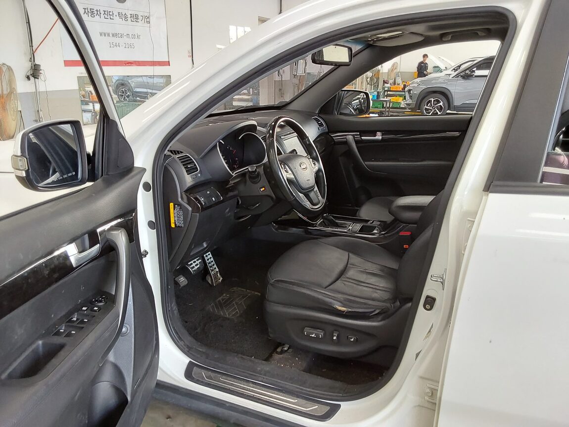 KIA NEW SORENTO R R2.0 2WD PRESTIGE 2014 - zdjęcie 10