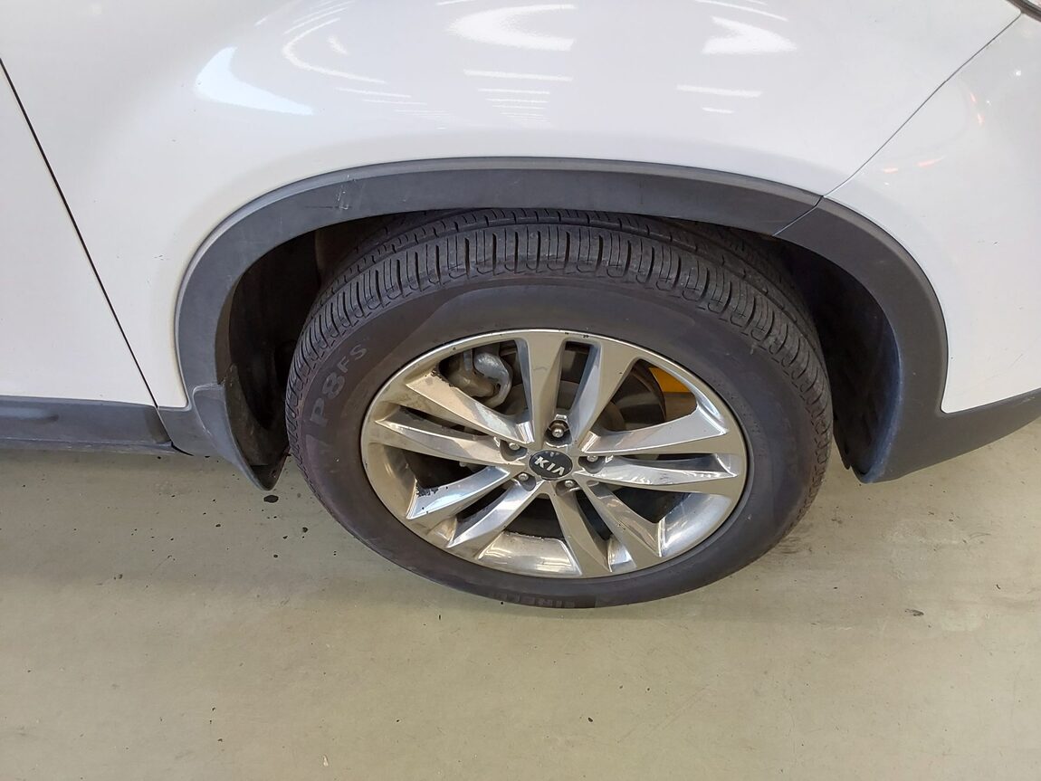 KIA NEW SORENTO R R2.0 2WD PRESTIGE 2014 - zdjęcie 23