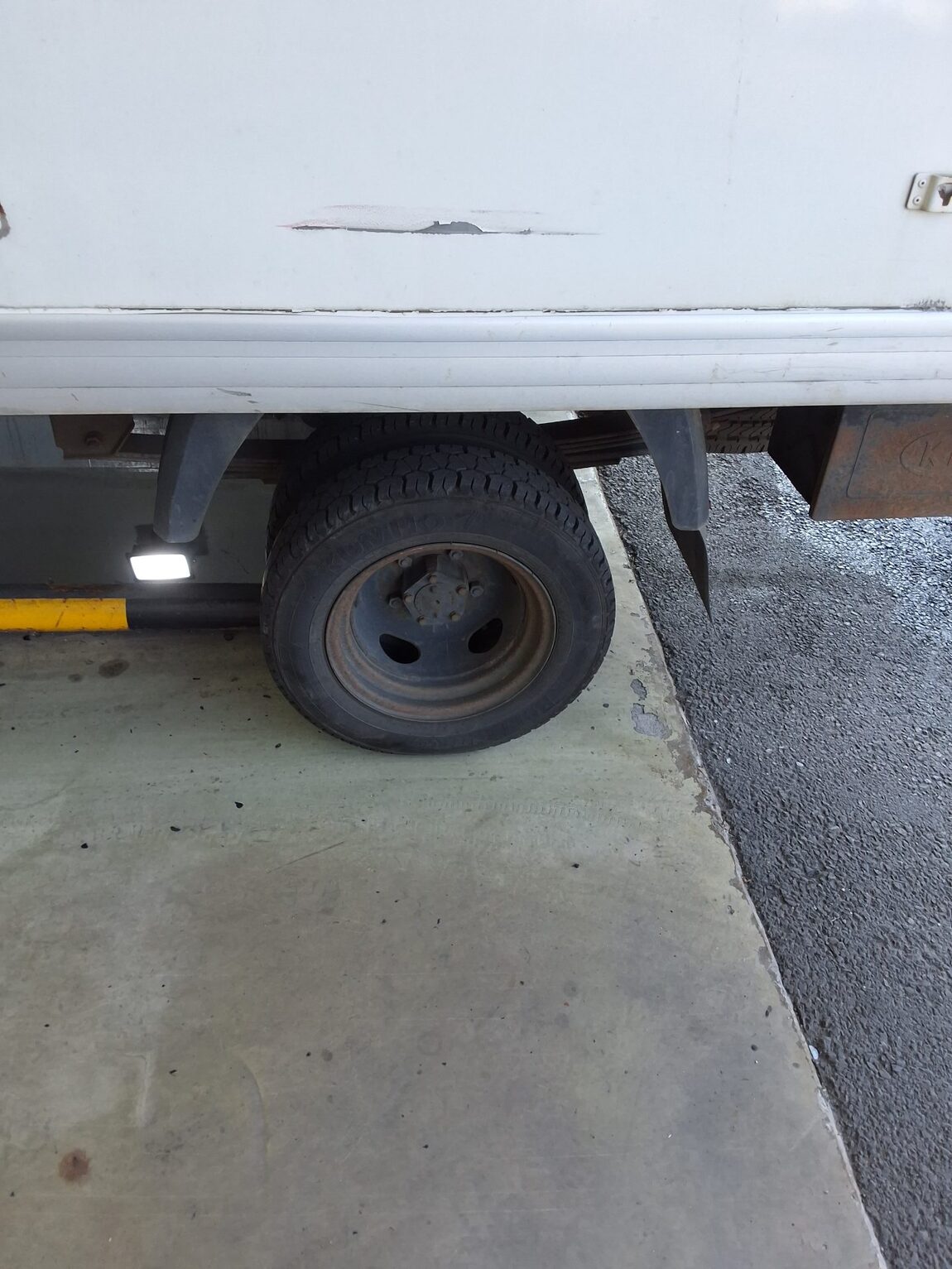 KIA BONGO III CARGO FREEZER BOX TRUCK 1 TON KING CAB 2013 - zdjęcie 21
