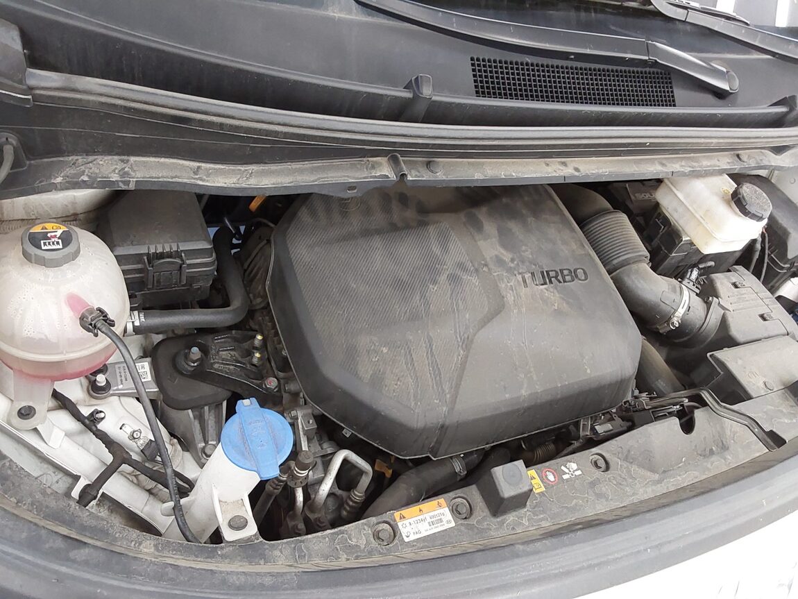 HYUNDAI STARIA 2.2 DIESEL CARGO 5-SEATER SMART 2022 - zdjęcie 19