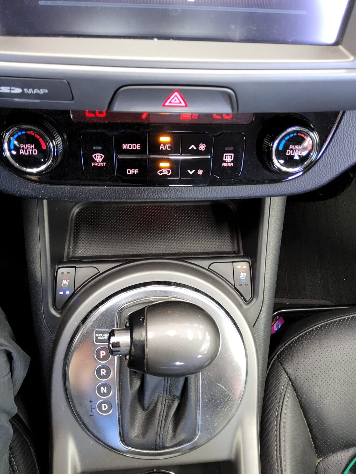 KIA THE NEW SPORTAGE R DIESEL R2.0 2WD PRESTIGE 2015 - zdjęcie 20