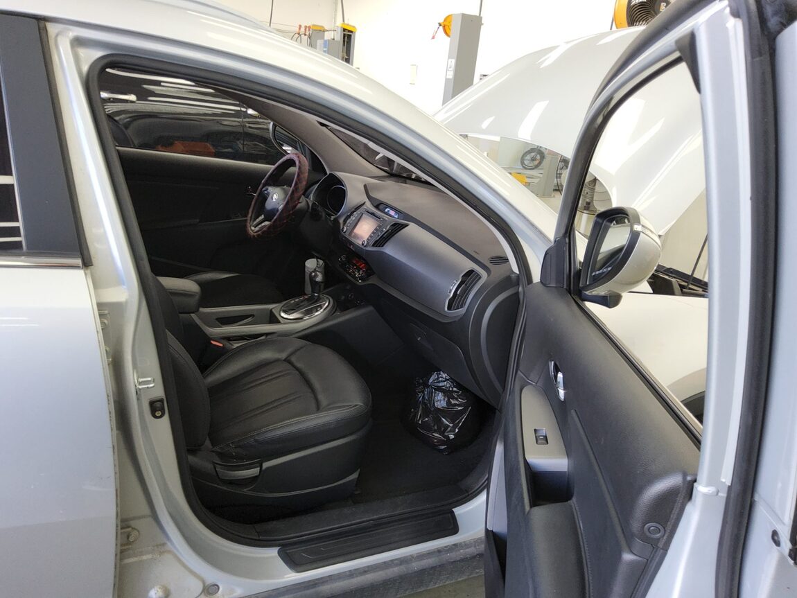 KIA THE NEW SPORTAGE R DIESEL R2.0 2WD PRESTIGE 2015 - zdjęcie 14