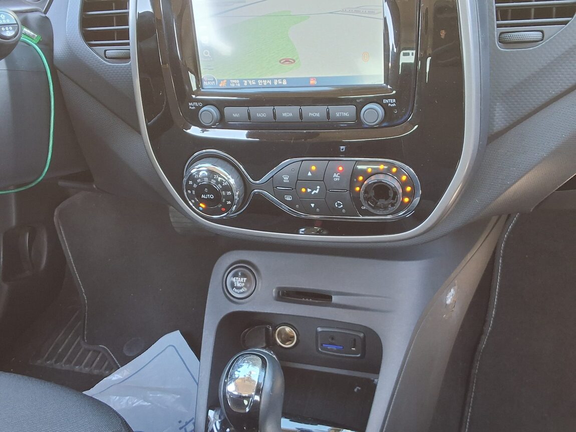 RENAULT (SAMSUNG) QM3 LE 2015 - zdjęcie 26