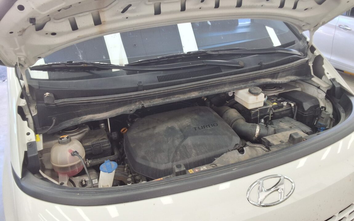 HYUNDAI STARIA 2.2 DIESEL CARGO 3-SEATER SMART 2023 - zdjęcie 21