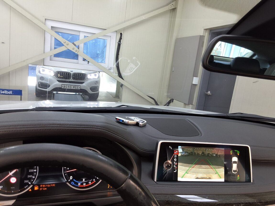 BMW X6 (2ND GEN) 40d xDRIVE 2016 - zdjęcie 25