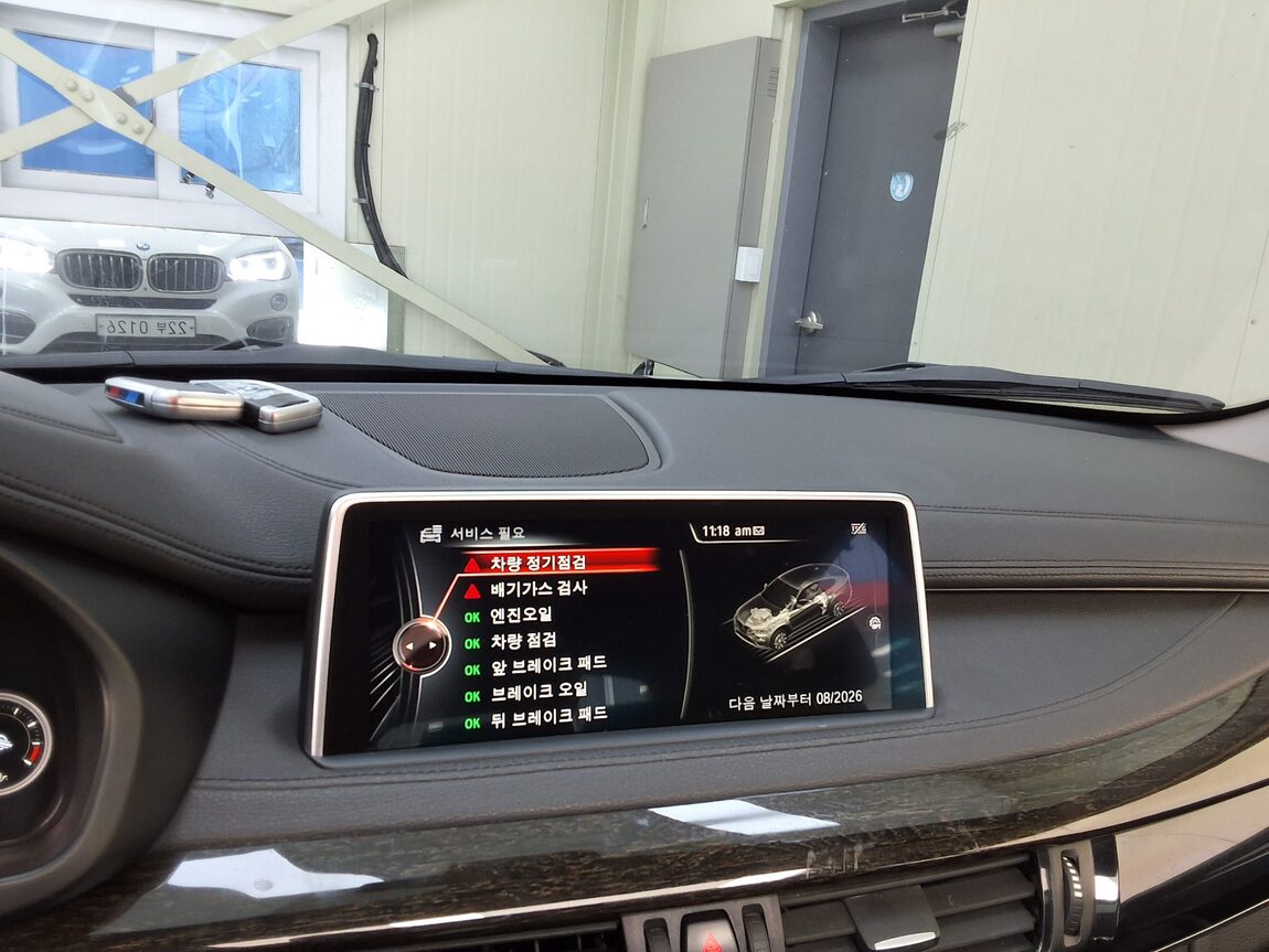 BMW X6 (2ND GEN) 40d xDRIVE 2016 - zdjęcie 27
