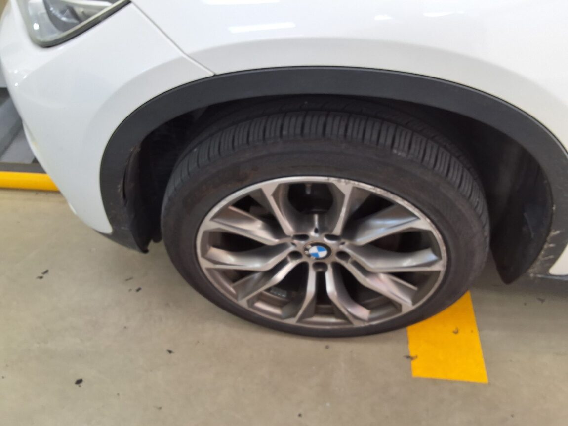 BMW X6 (2ND GEN) 40d xDRIVE 2016 - zdjęcie 19