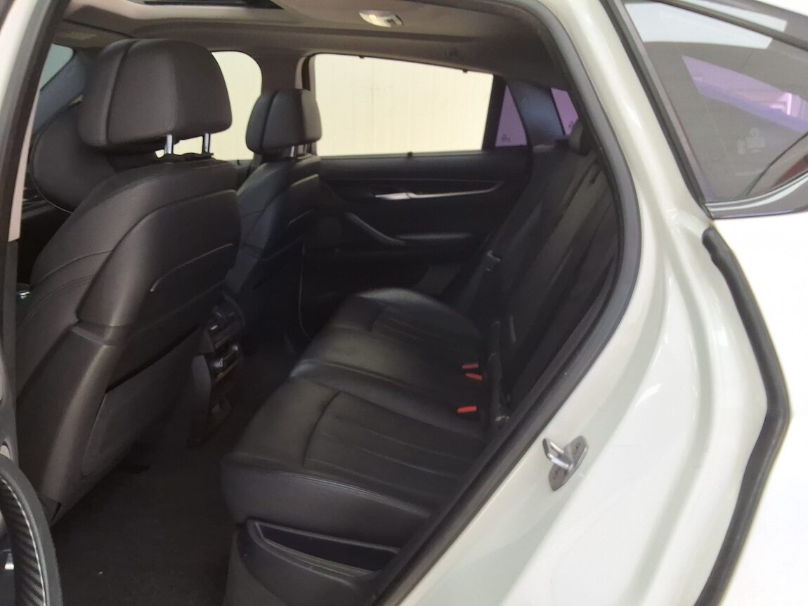 BMW X6 (2ND GEN) 40d xDRIVE 2016 - zdjęcie 13