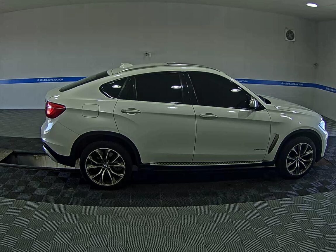 BMW X6 (2ND GEN) 40d xDRIVE 2016 - zdjęcie 4