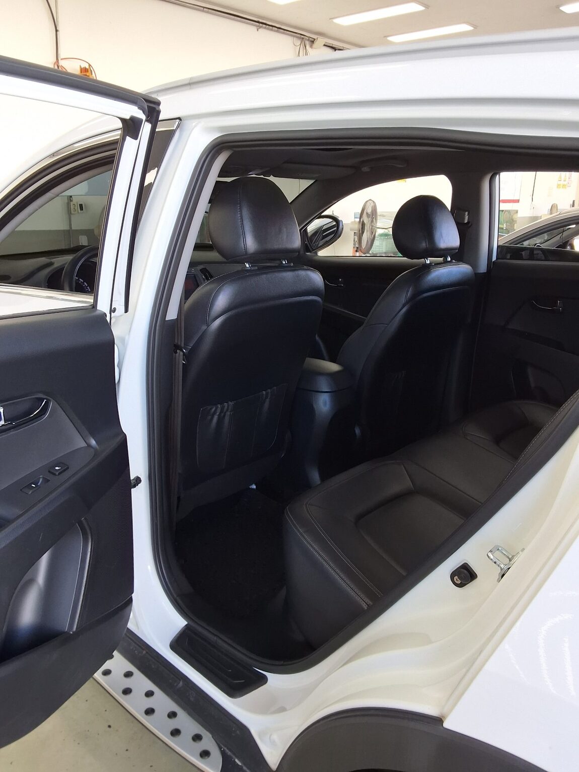 KIA SPORTAGE R DIESEL R2.0 4WD TLX LUXURY MODEL 2012 - zdjęcie 12