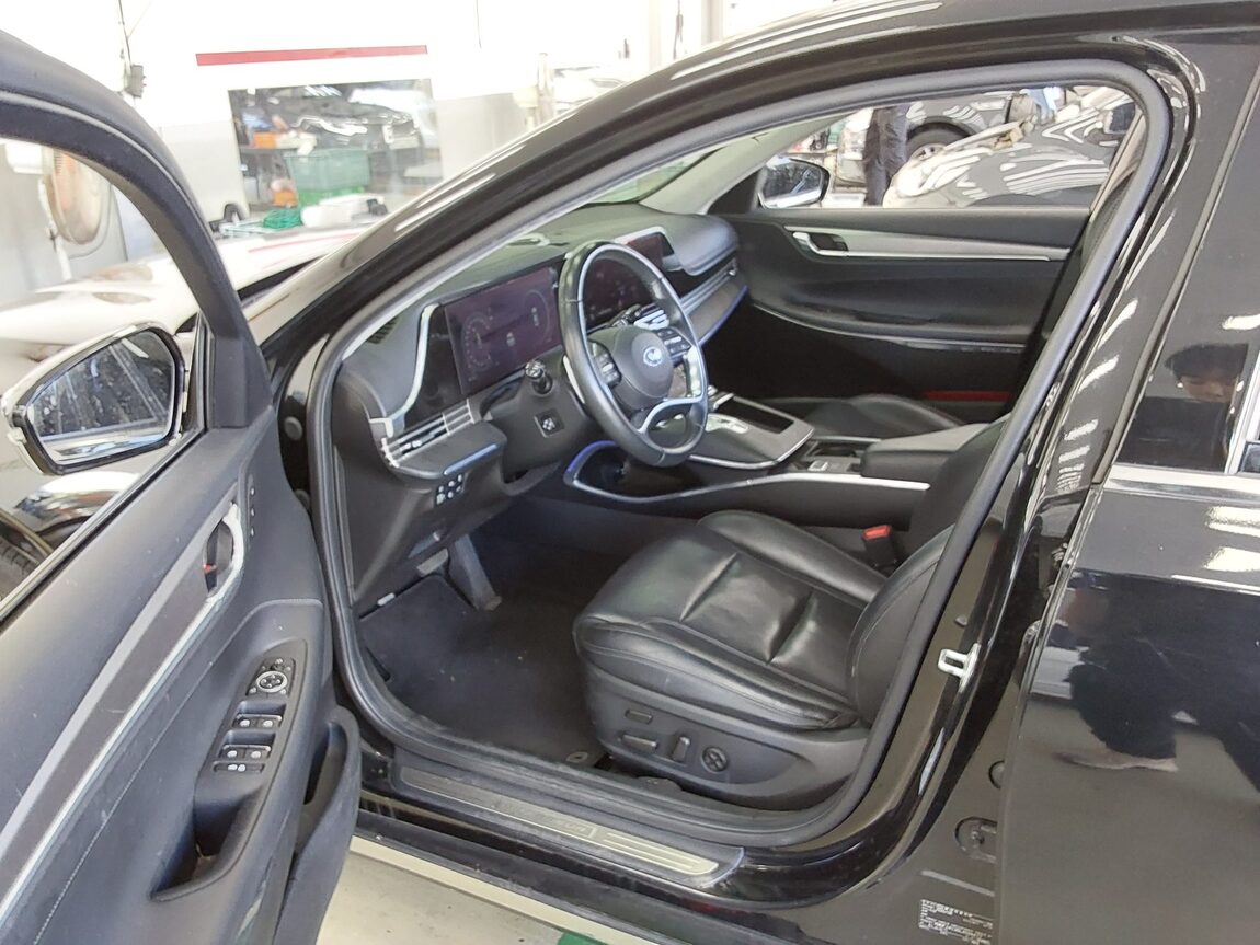HYUNDAI THE NEW GRANDEUR IG HYBRID 2.4 HEV EXCLUSIVE 2020 - zdjęcie 10