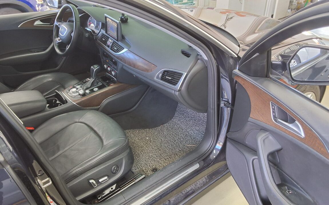 AUDI A6 (4TH GEN) 35 TDI COMFORT 2016 - zdjęcie 14