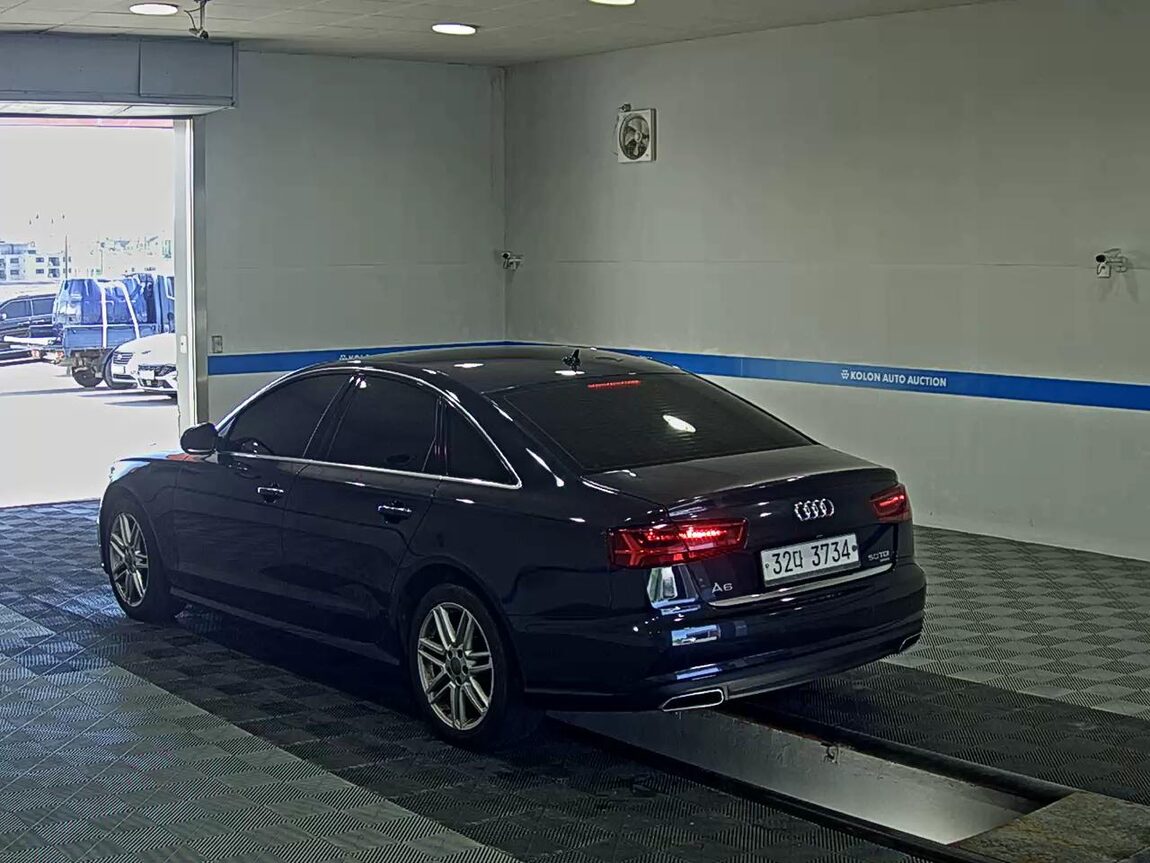 AUDI A6 (4TH GEN) 35 TDI COMFORT 2016 - zdjęcie 6