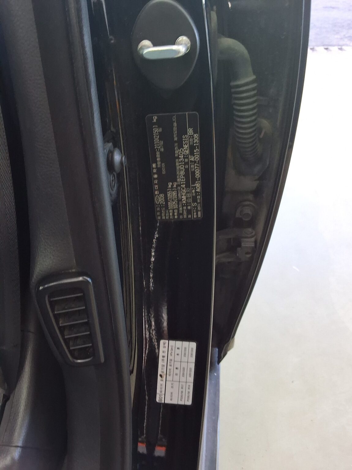 HYUNDAI GENESIS BH 380 ROYAL 2008 - zdjęcie 16