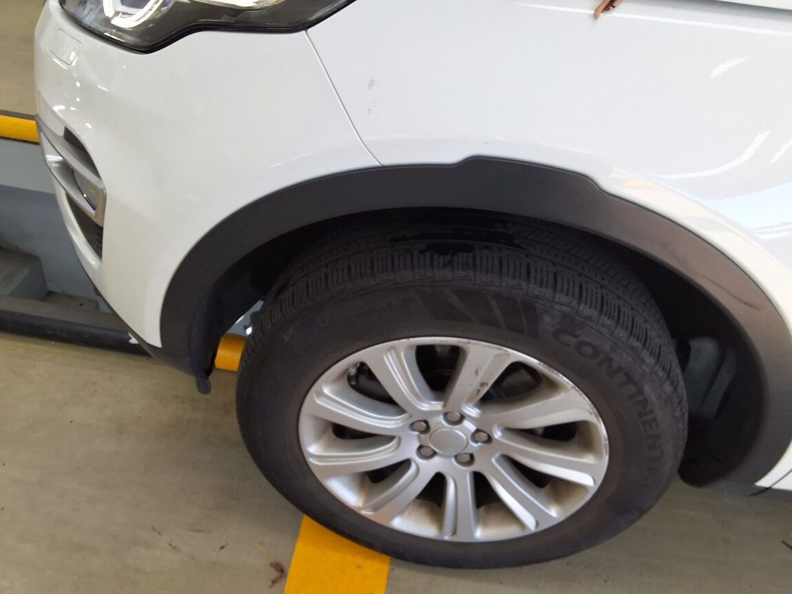 LAND ROVER DISCOVERY SPORT 2.0 TD4 SE 2016 - zdjęcie 19