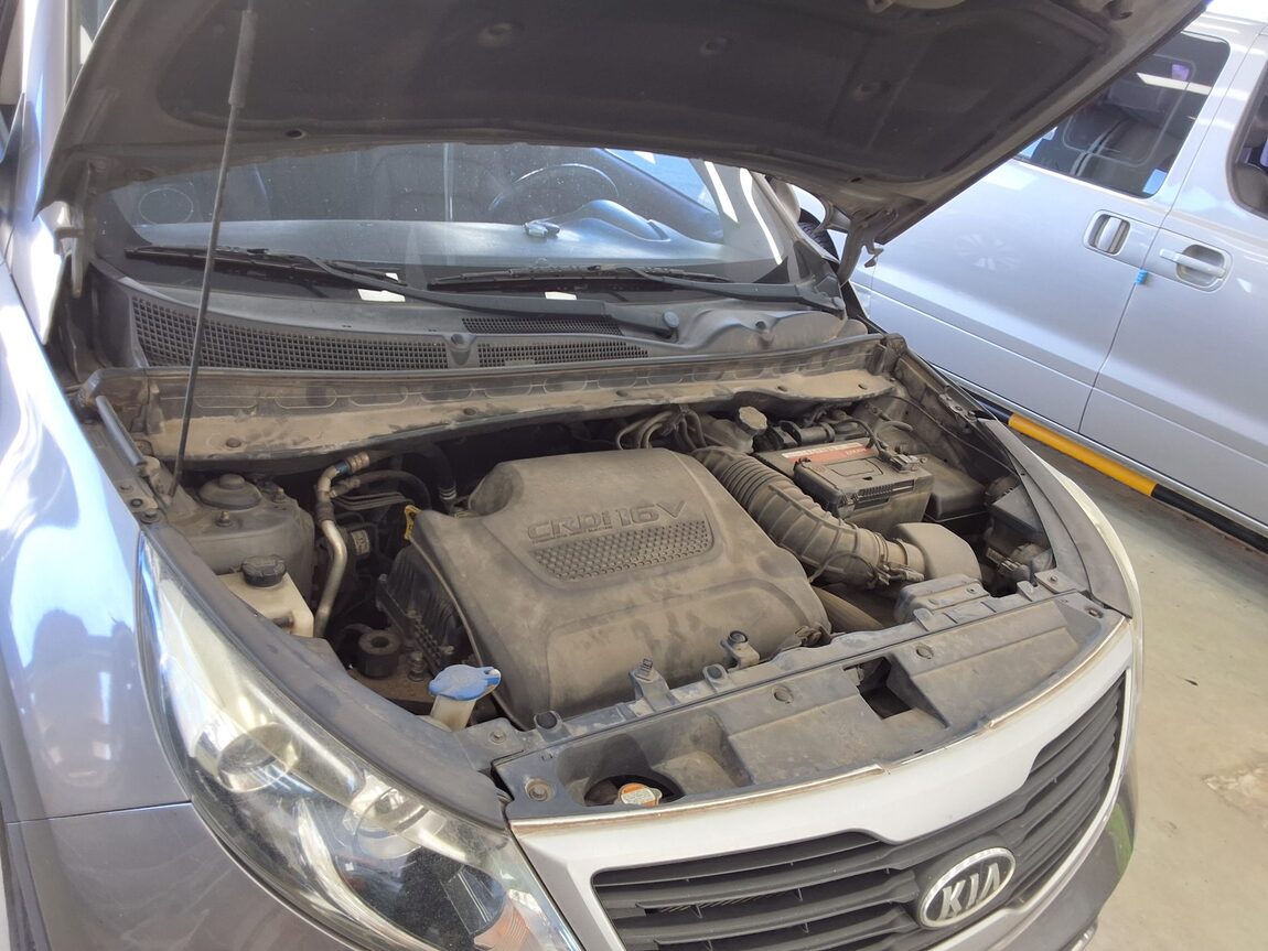 KIA SPORTAGE R DIESEL R2.0 2WD TLX LUXURY MODEL 2012 - zdjęcie 18