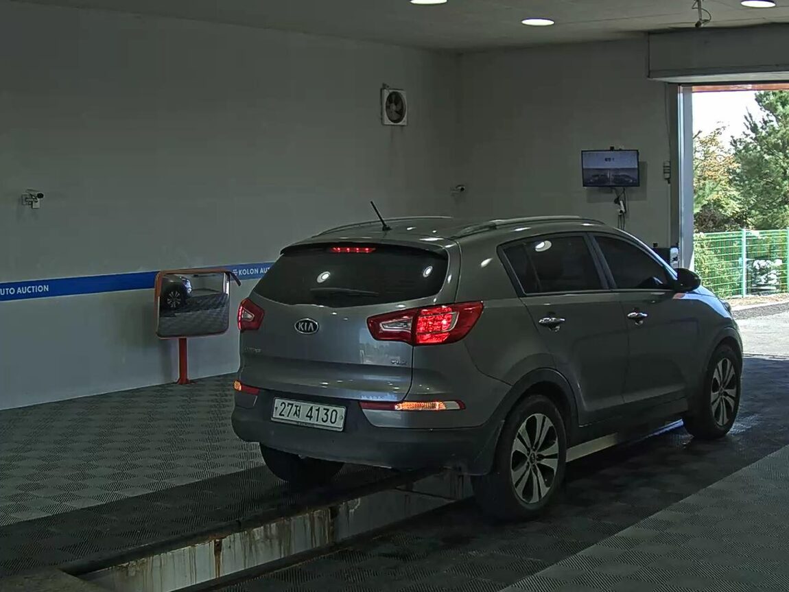 KIA SPORTAGE R DIESEL R2.0 2WD TLX LUXURY MODEL 2012 - zdjęcie 5