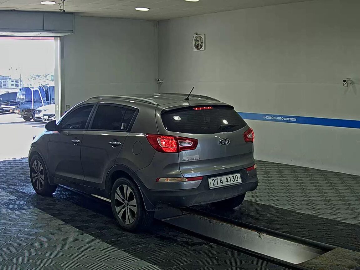 KIA SPORTAGE R DIESEL R2.0 2WD TLX LUXURY MODEL 2012 - zdjęcie 6