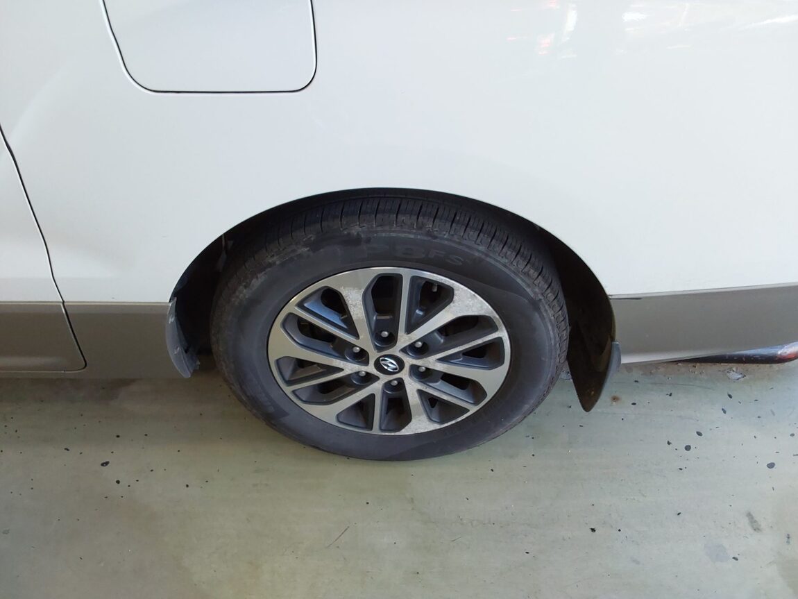 HYUNDAI THE NEW GRAND STAREX 9-SEATER DIESEL EXCLUSIVE 2019 - zdjęcie 21
