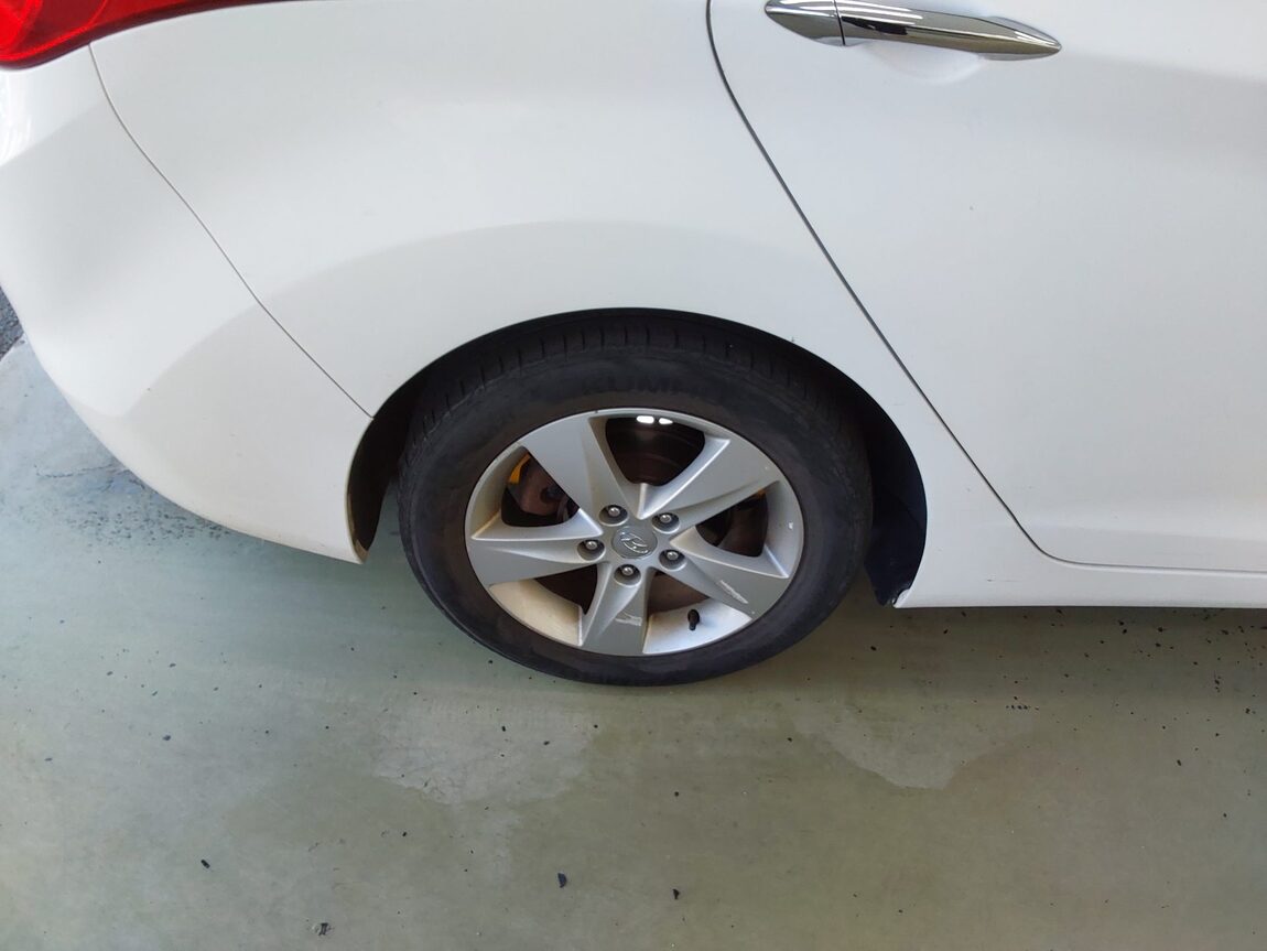 HYUNDAI AVANTE MD M16 GDi PREMIER 2012 - zdjęcie 24