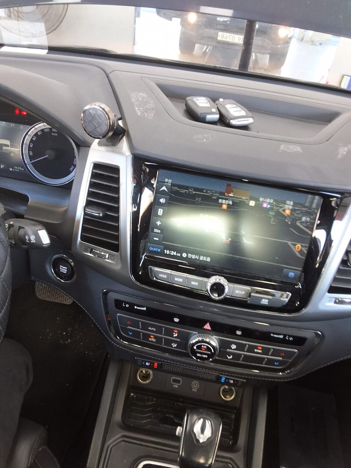 KG MOBILITY (SSANGYONG) REXTON SPORTS 2.2 4WD PRESTIGE 2019 - zdjęcie 17