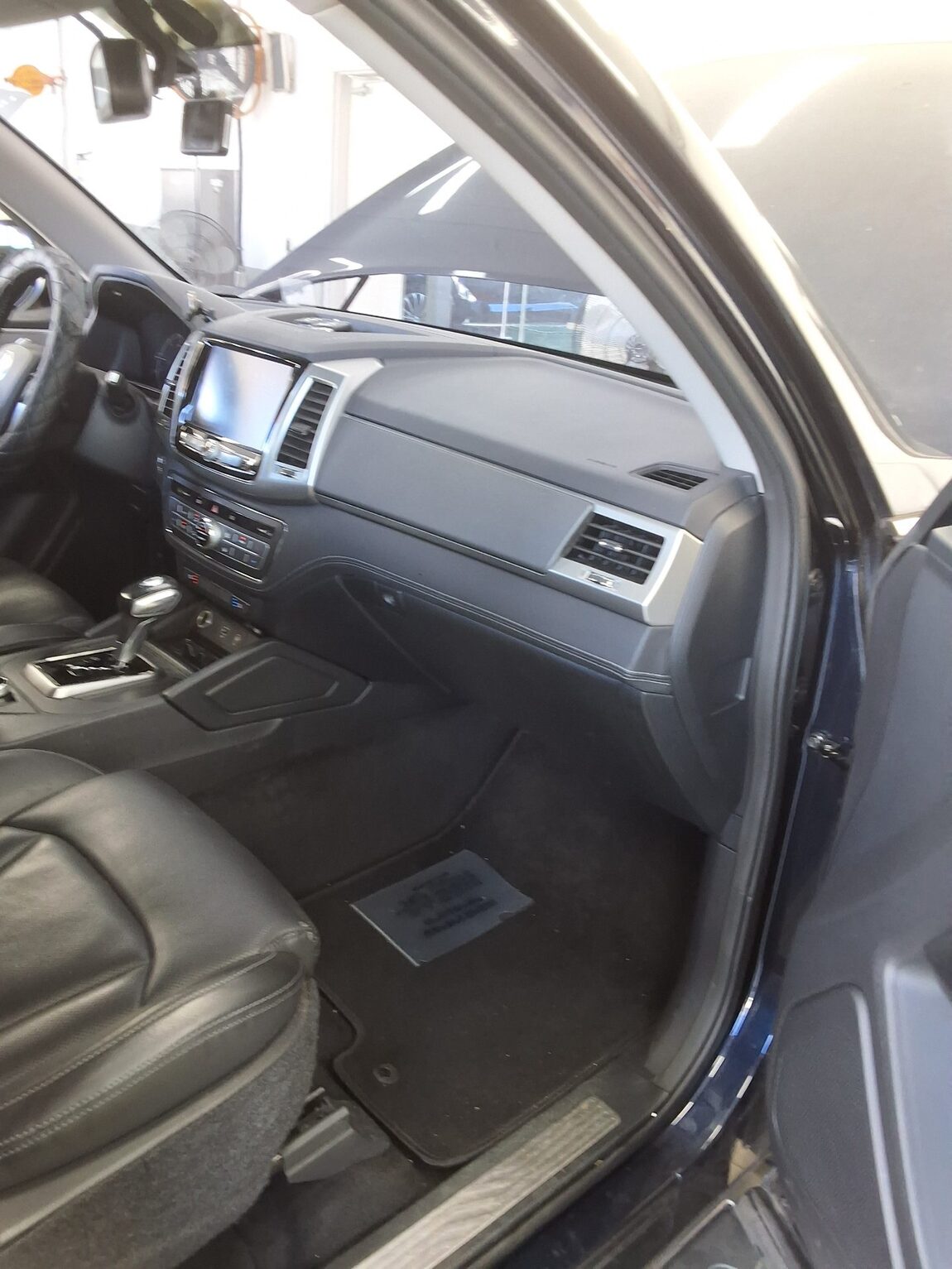KG MOBILITY (SSANGYONG) REXTON SPORTS 2.2 4WD PRESTIGE 2019 - zdjęcie 14