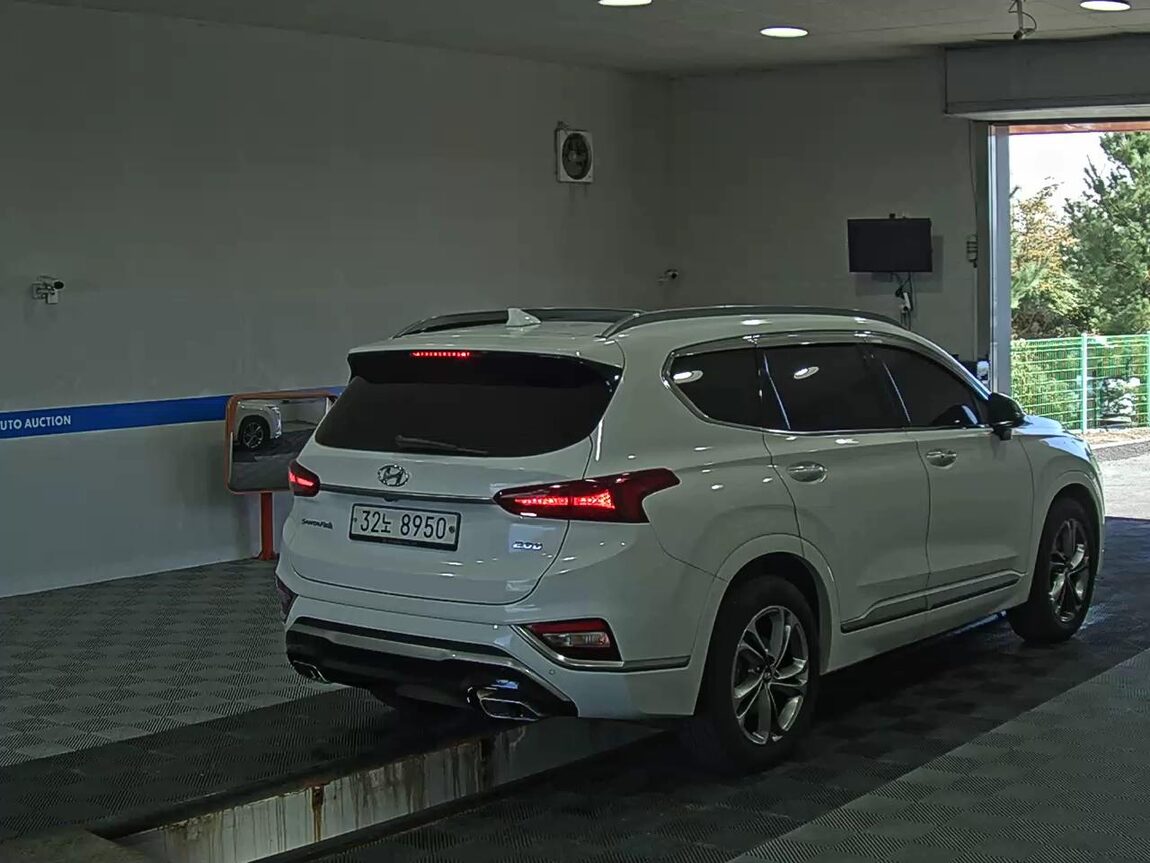 HYUNDAI SANTA FE (TM) R2.0 2WD INSPIRATION 2019 - zdjęcie 5