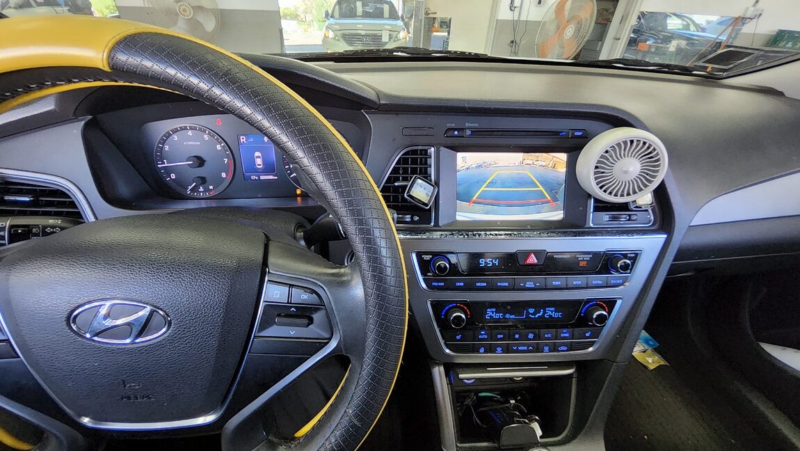 HYUNDAI LF SONATA LPi RENTAL CAR PREMIUM 2016 - zdjęcie 19