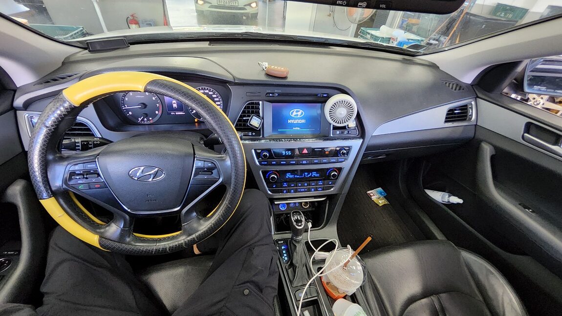 HYUNDAI LF SONATA LPi RENTAL CAR PREMIUM 2016 - zdjęcie 11