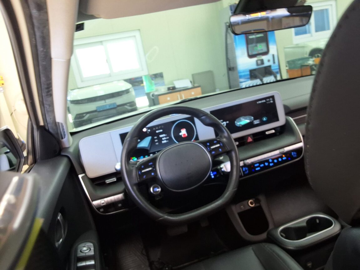 HYUNDAI IONIQ 5 EV 2WD STANDARD COMMERCIAL 2022 - zdjęcie 12